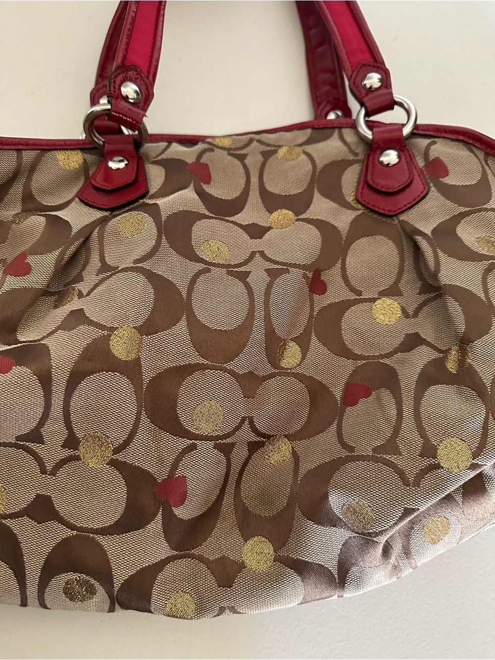 Coach Signature Heart-Print Shoulder Bag in Red and Brown with Gold Accents - Picture 6 of 10